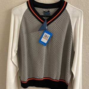 Under Armour L/S V-neck Sweater